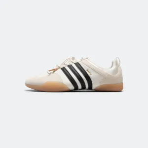 Adidas Clothing Ballerina x Bad Bunny - Off White/Core Black-Gum