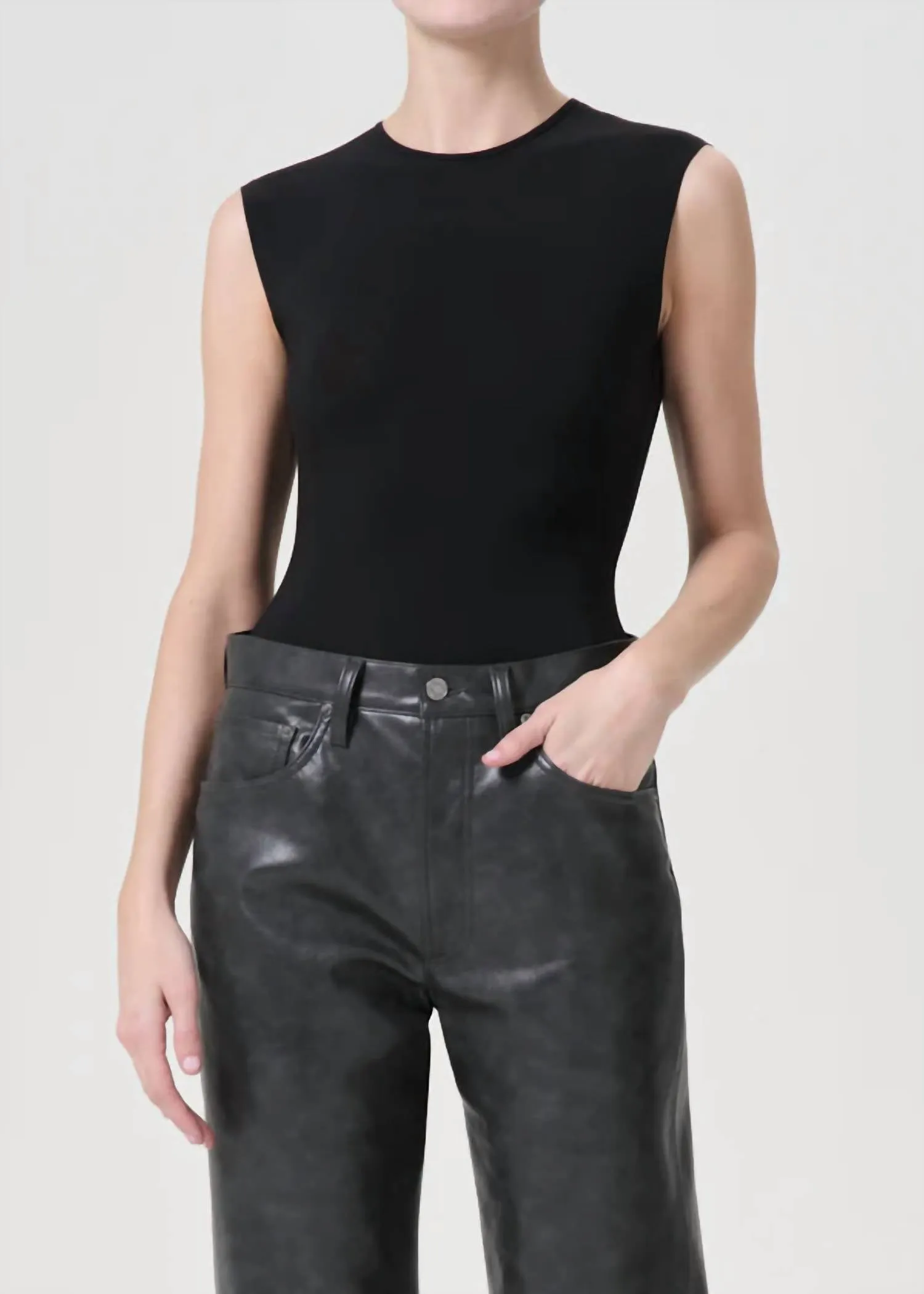 Aura Sleveless Bodysuit In Black
