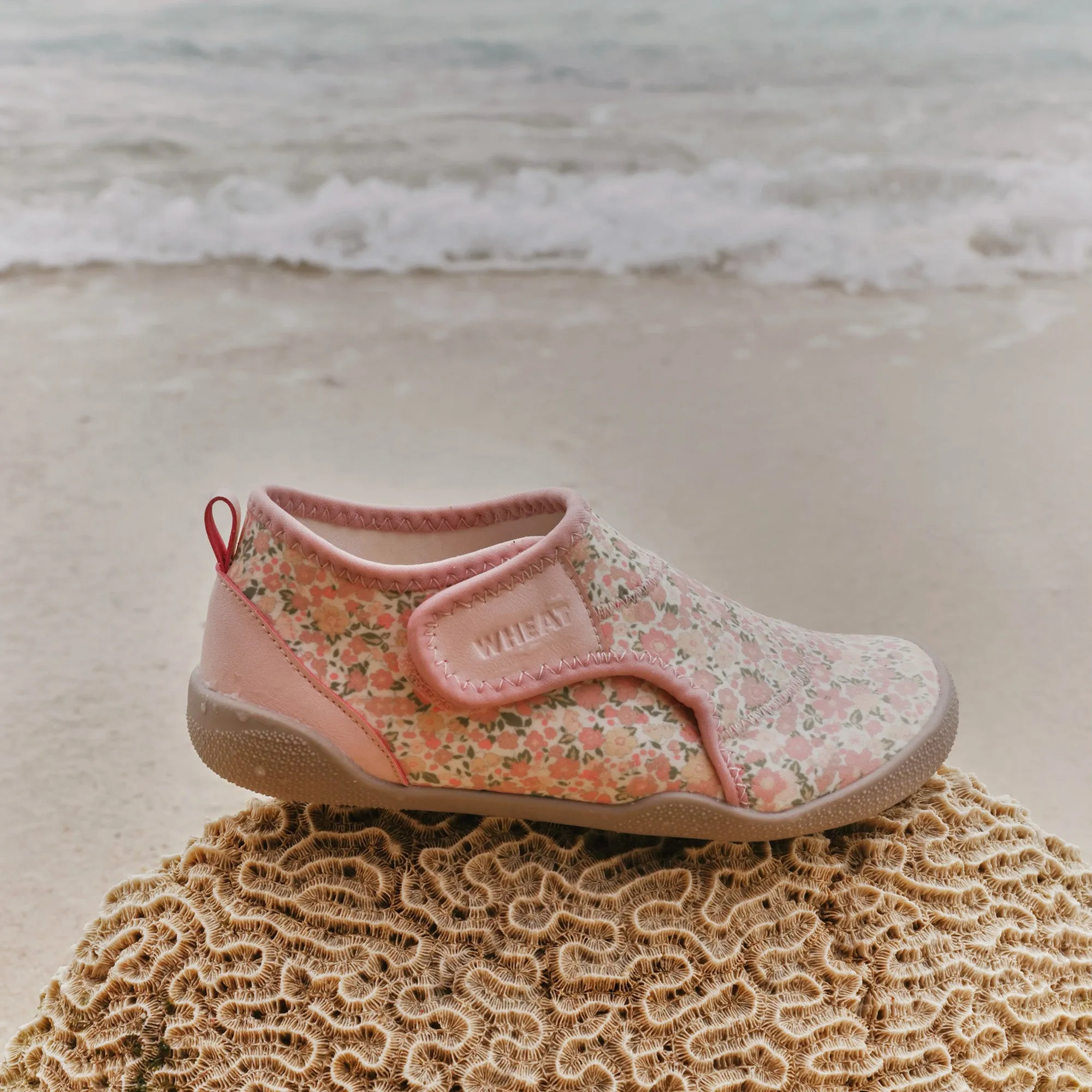 Beach Shoe Shawn - ivory flower meadow