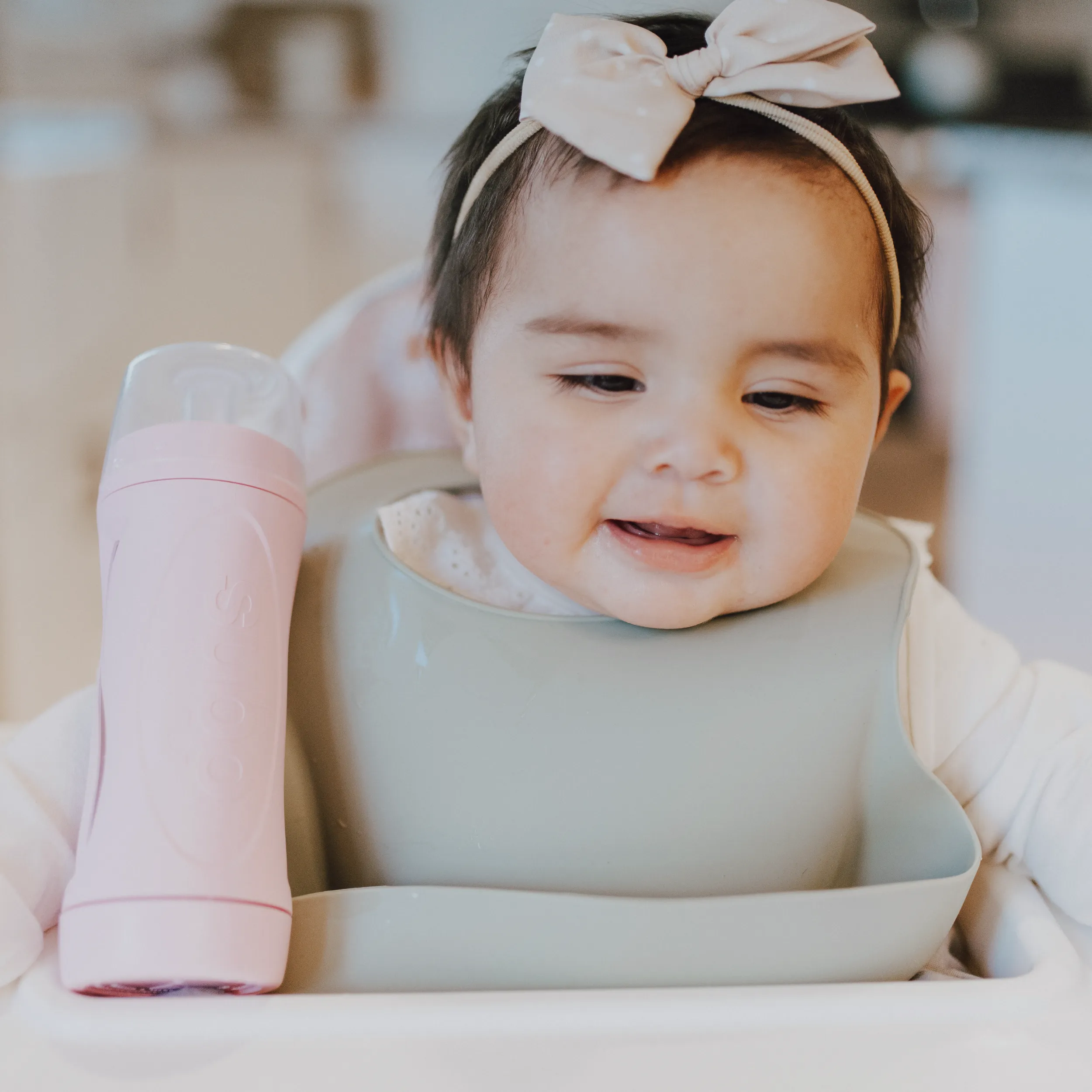 Blush Silicone Baby Bib Babykids_Babeehive-Goods
