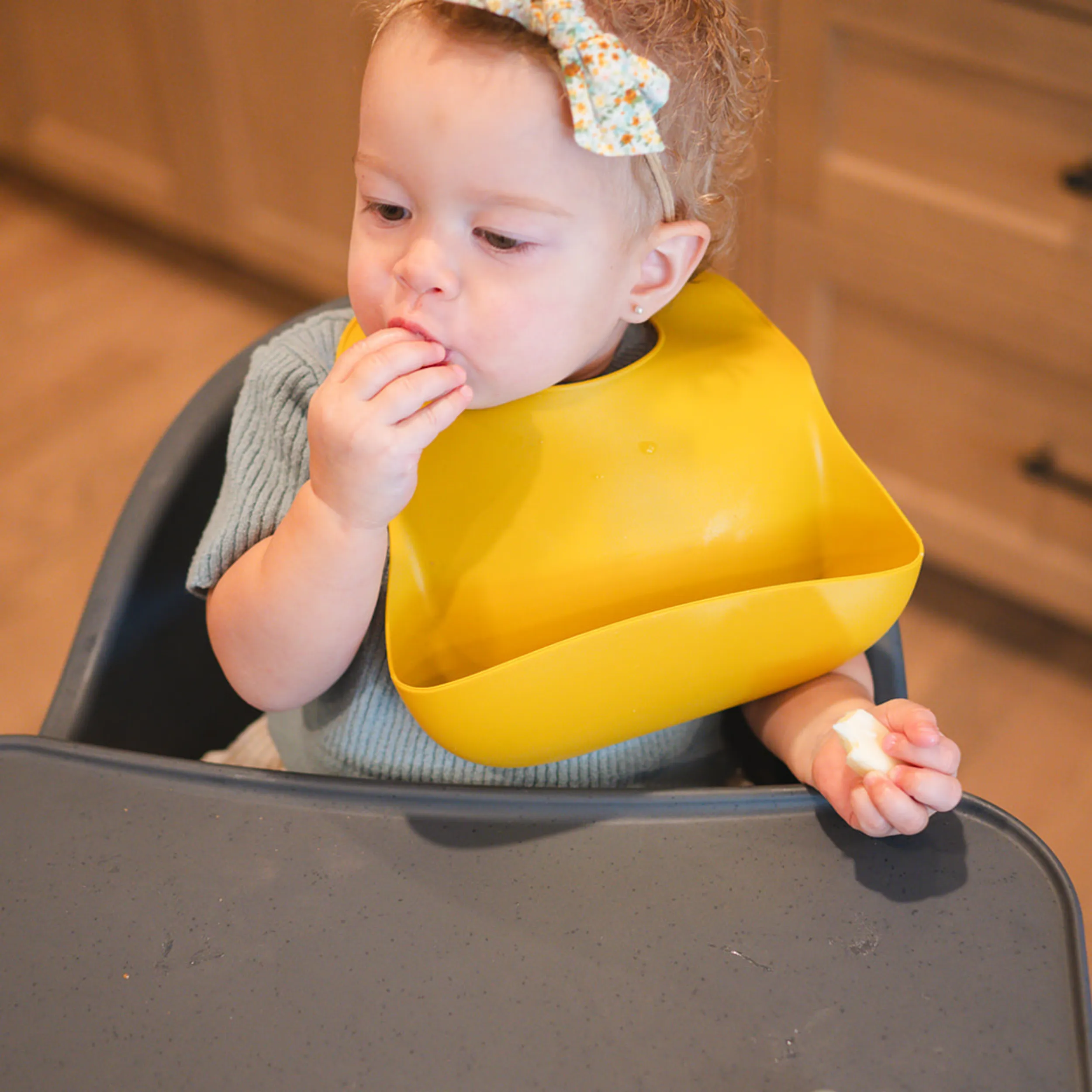 Blush Silicone Baby Bib Babykids_Babeehive-Goods