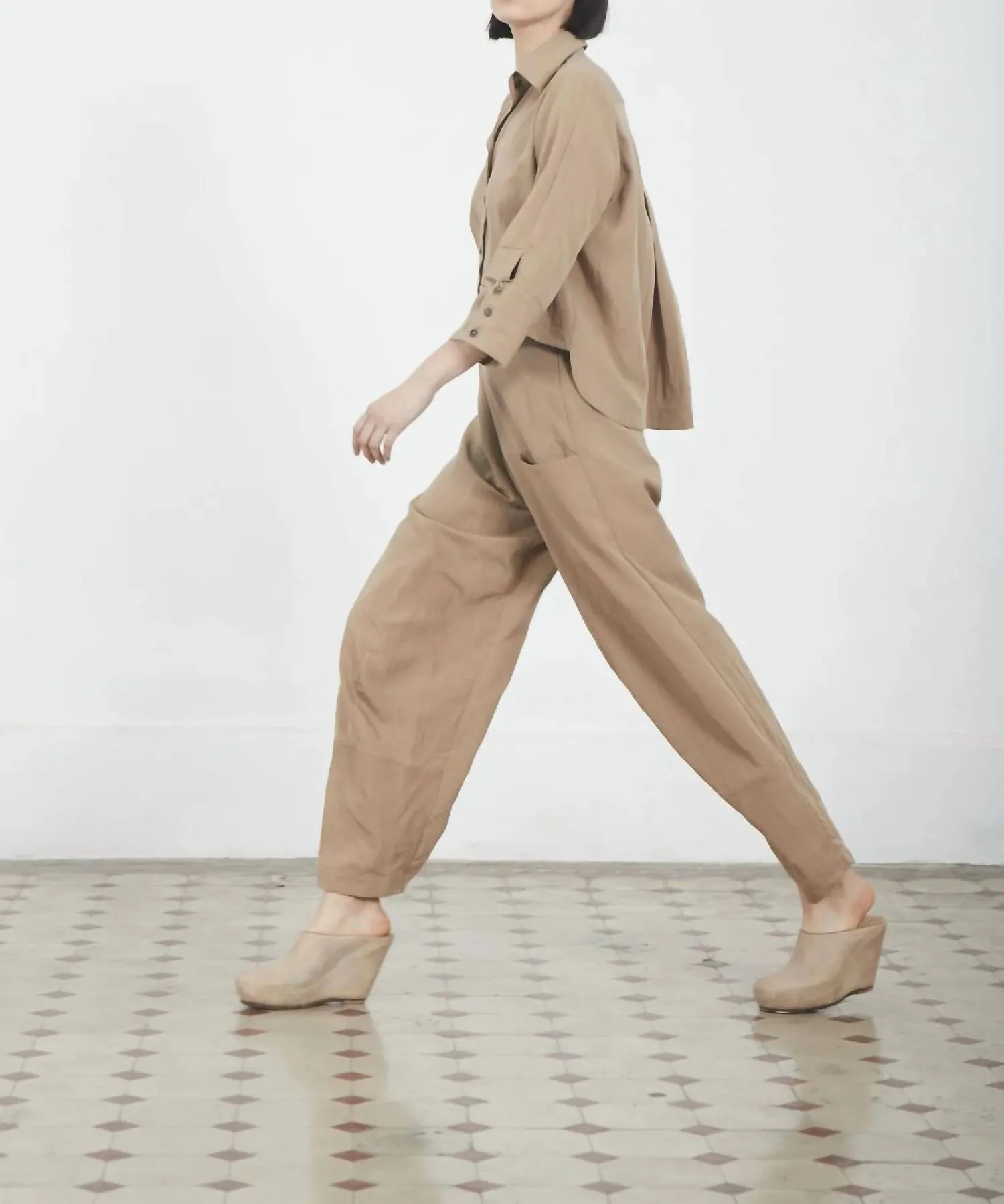 Breeze Pant In Dark Khaki