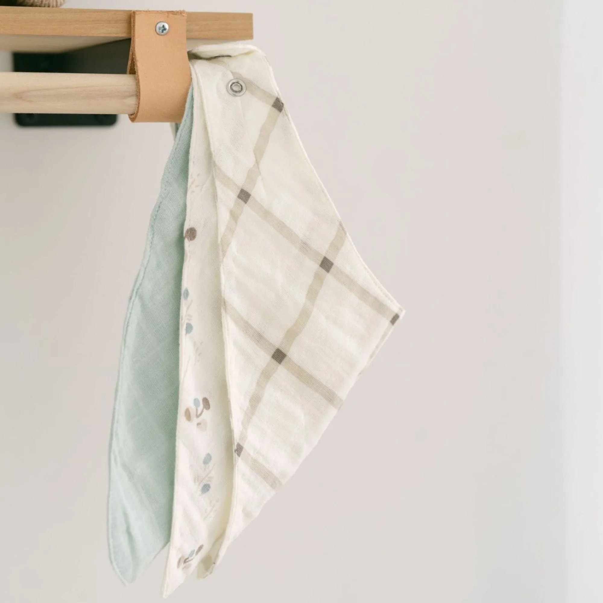 Crane Baby Organic Cotton 3-pc. Poppy Bib Set
