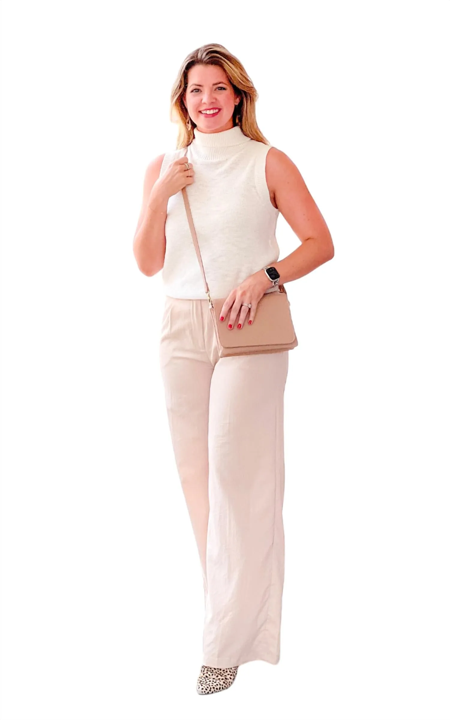 Debi Pant In Natural