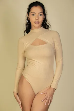 FASHNZFAB Women's Front Cutout Long Sleeve Bodysuit