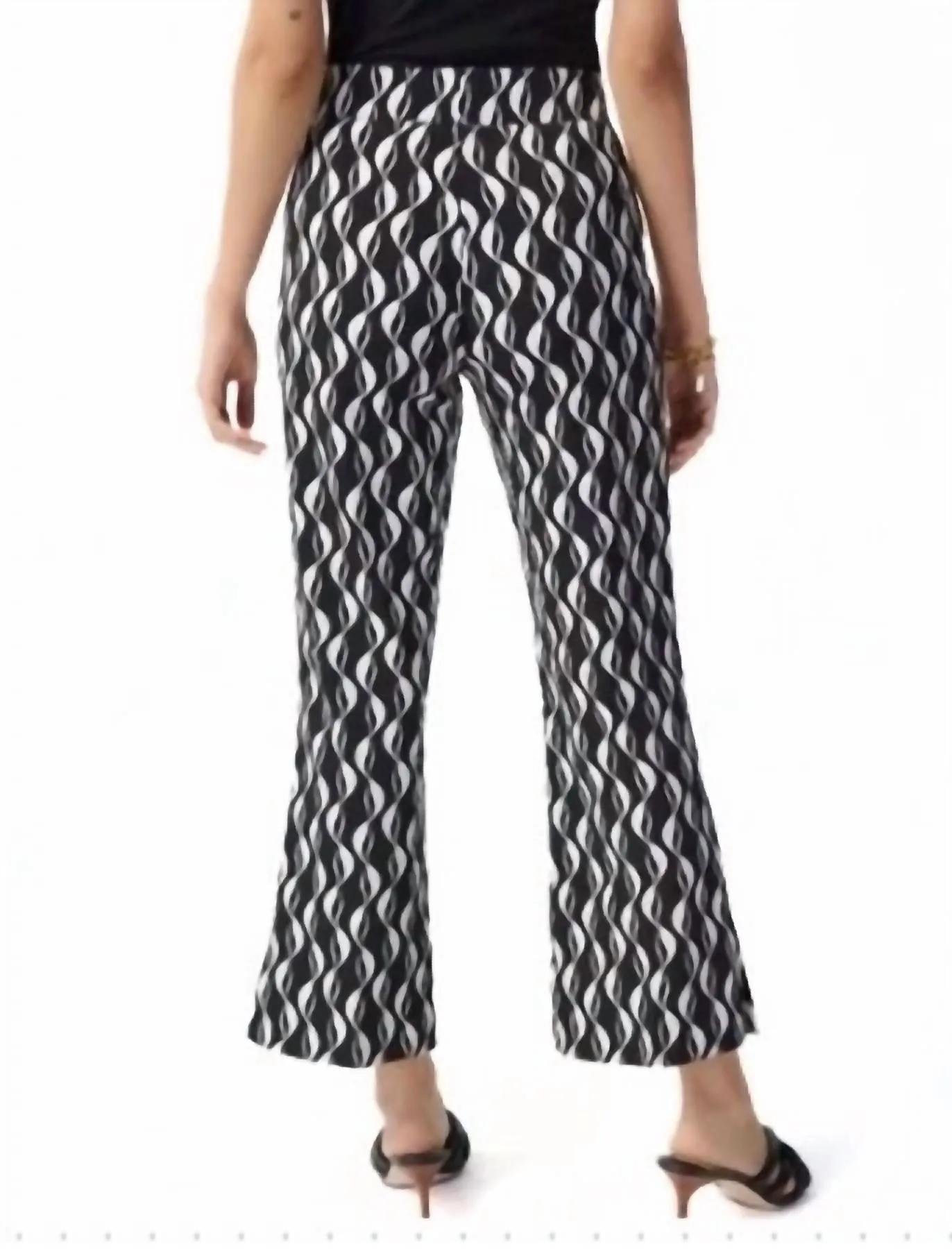 Geometric Print In Black