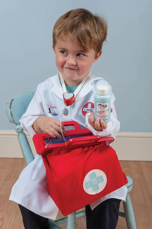 Le Toy Van - Doctors Set