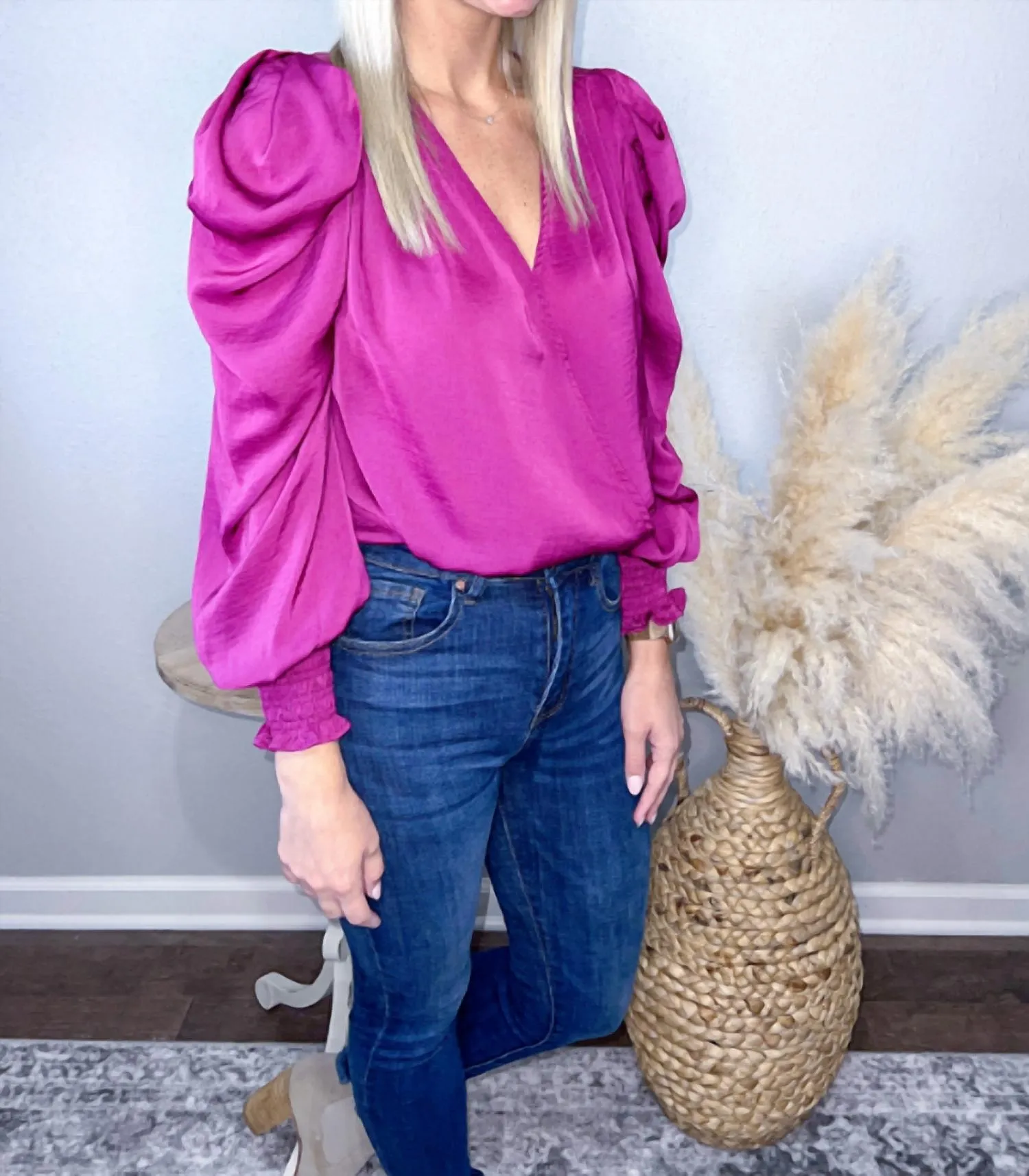 Leah Puff Sleeve Top In Plum
