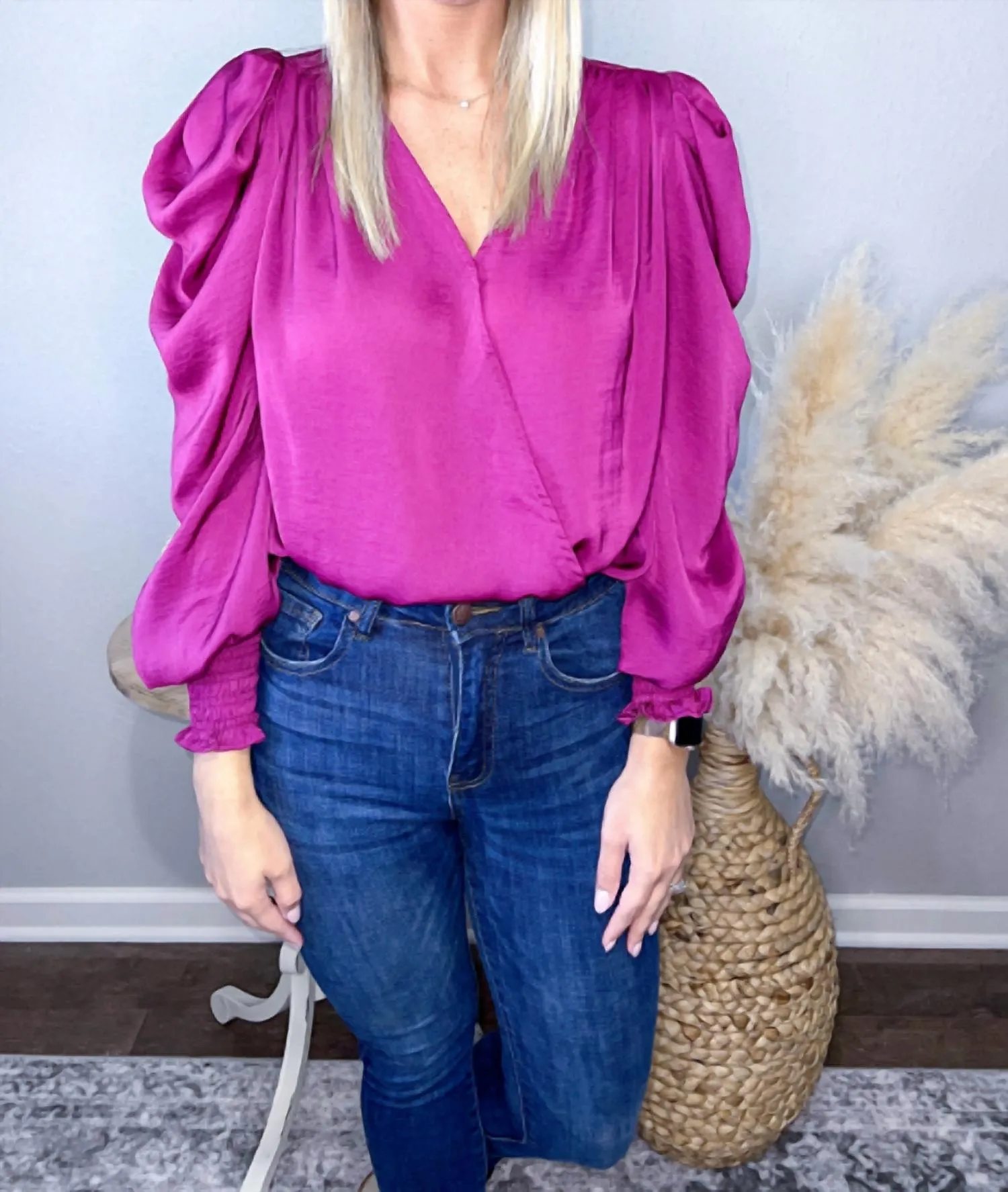 Leah Puff Sleeve Top In Plum