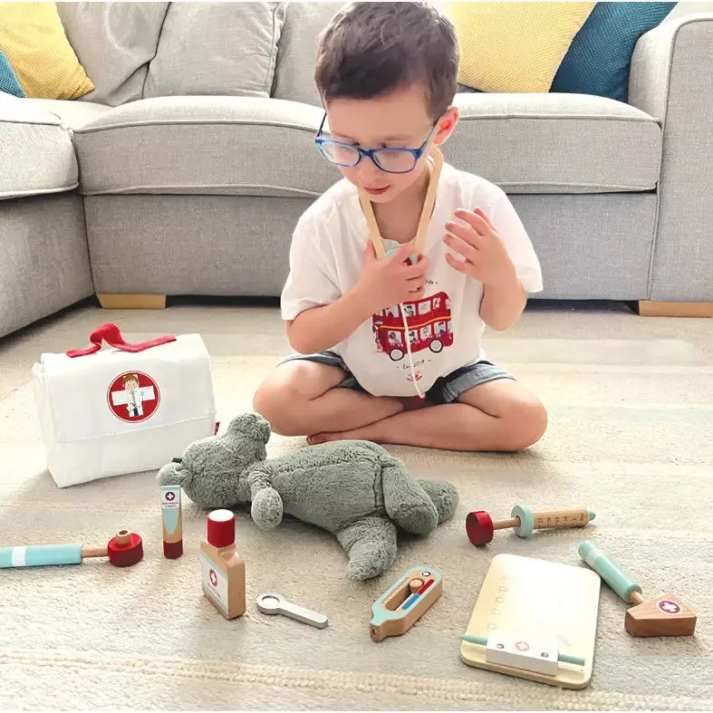 Little Wooden Doctors Set