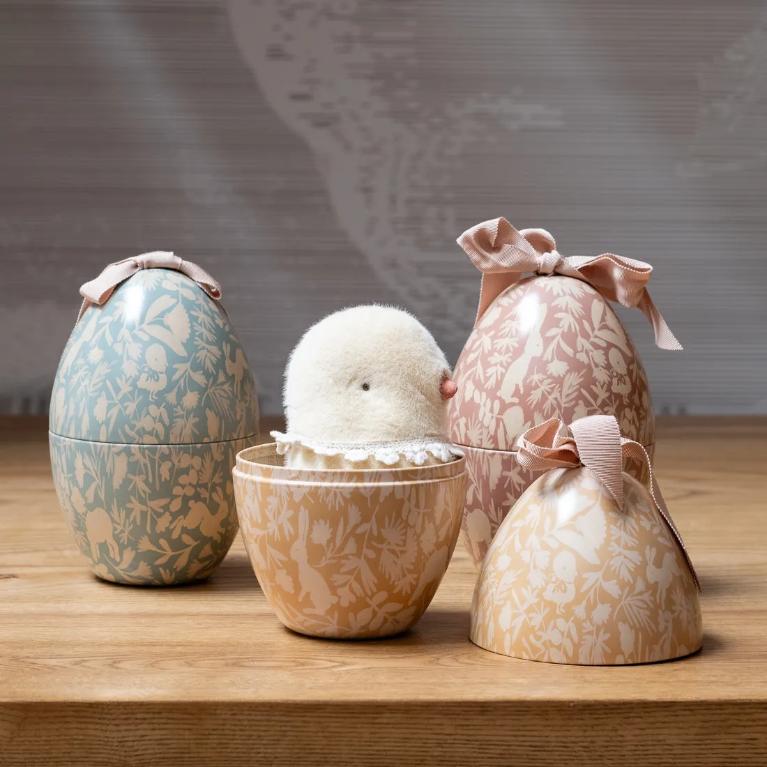 Maileg Easter egg with chicken