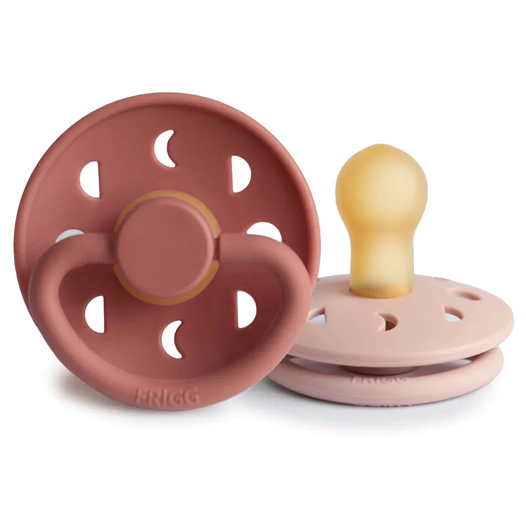 MUSHIE Frigg Moon Latex Baby Pacifier