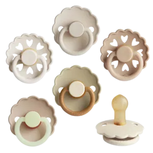 MUSHIE Frigg Natural Rubber Cinnamon Charm Pacifier (6-Pack)