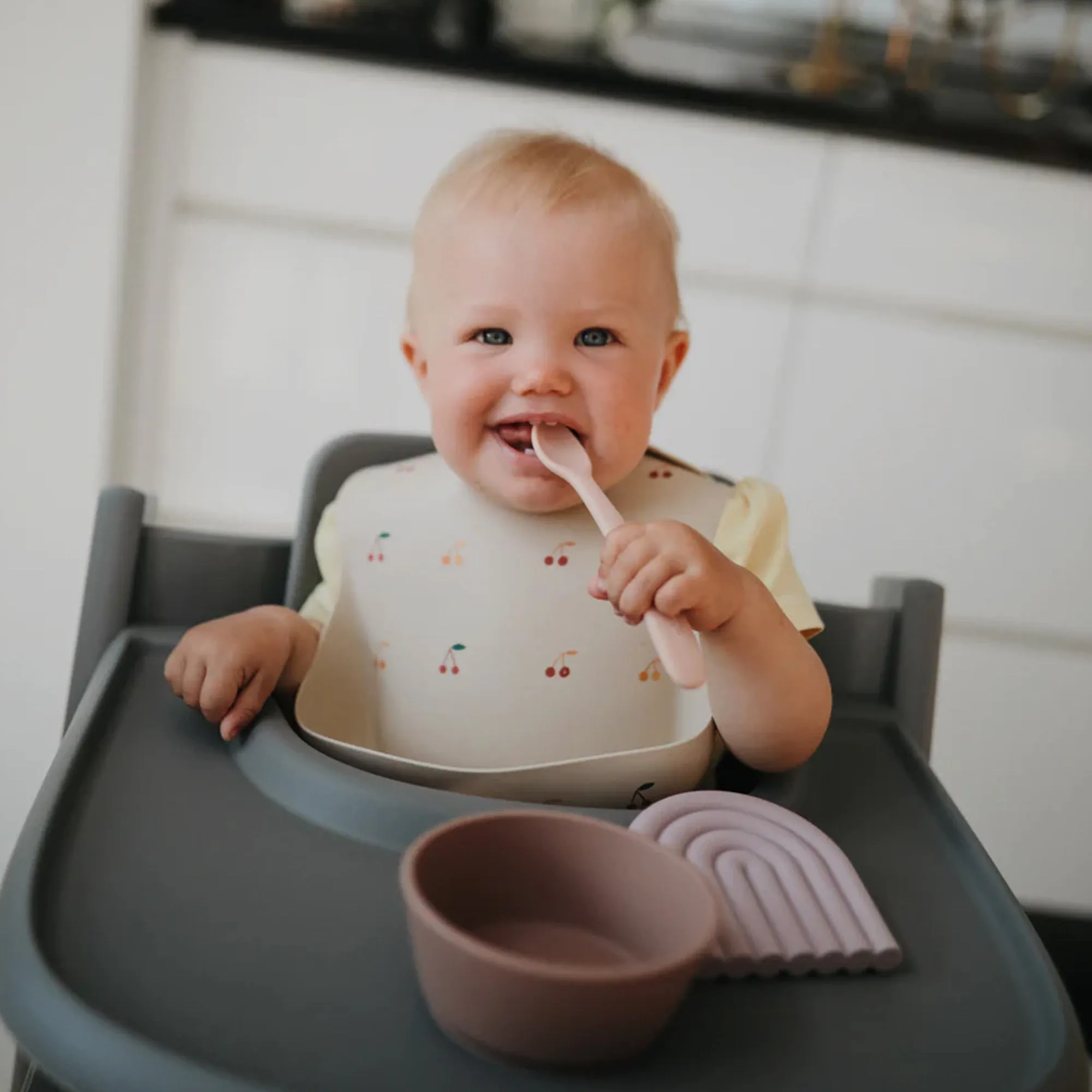 MUSHIE Silicone Baby Bib - Cherries