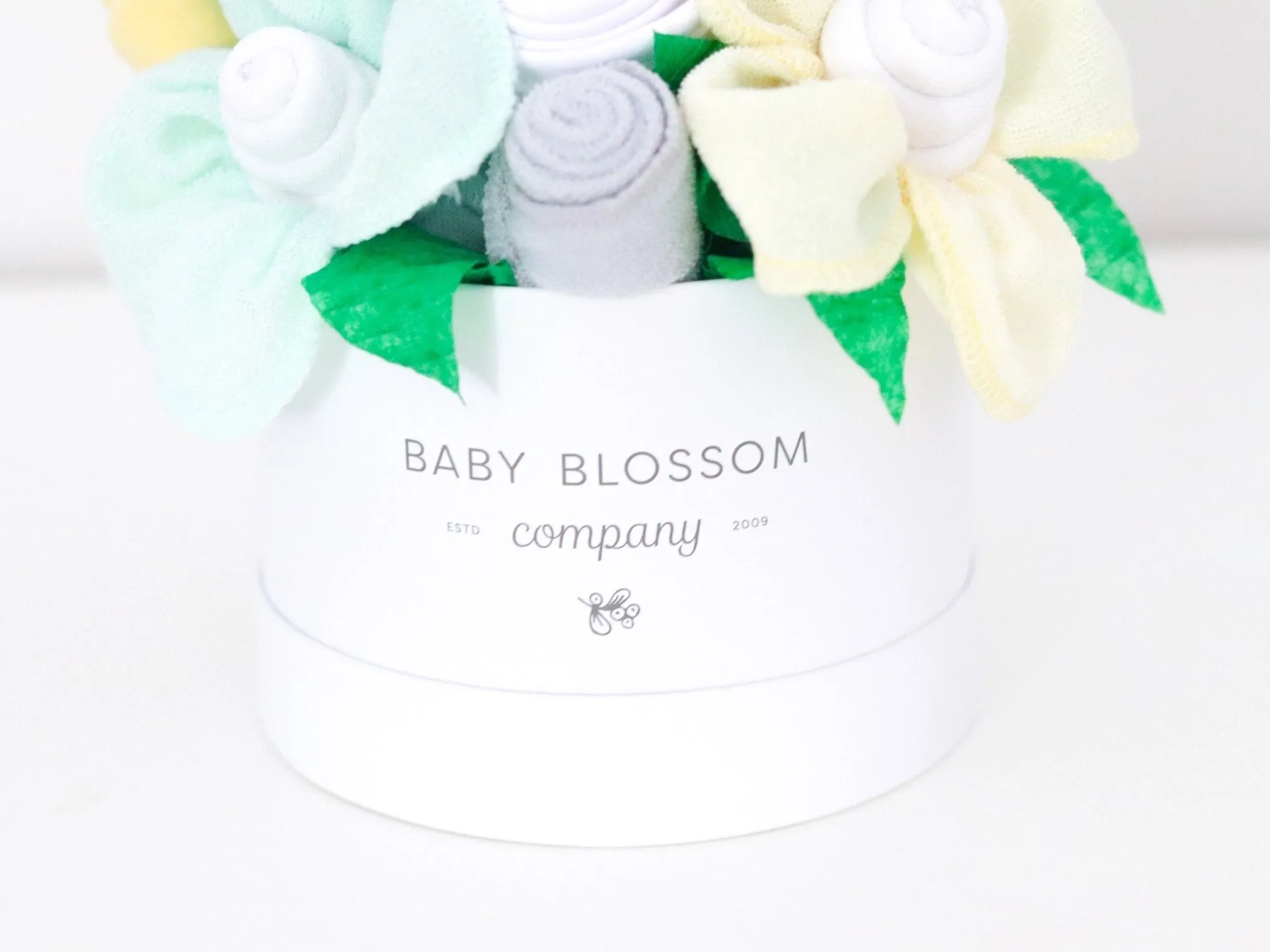 Neutral Hatbox Bouquet - Petite Babykids_Baby-Blossom-Company