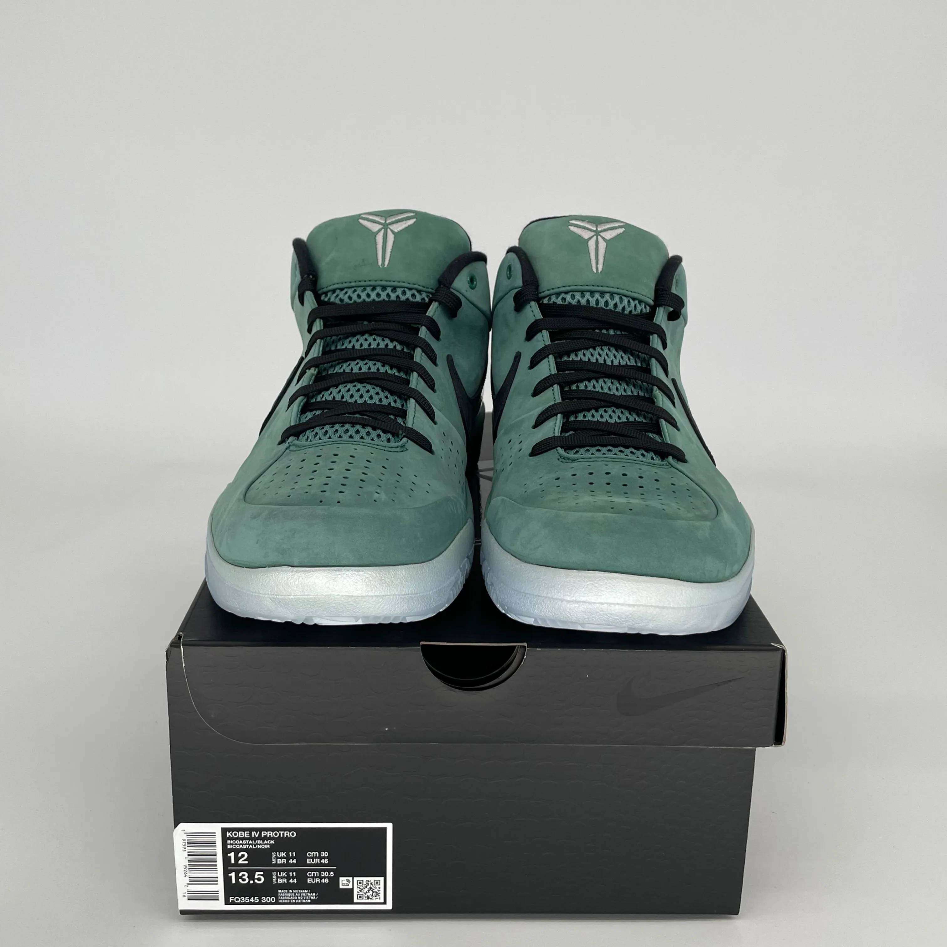 NIKE KOBE 4 PROTRO GIRL DAD SIZE 12 FQ3545-300